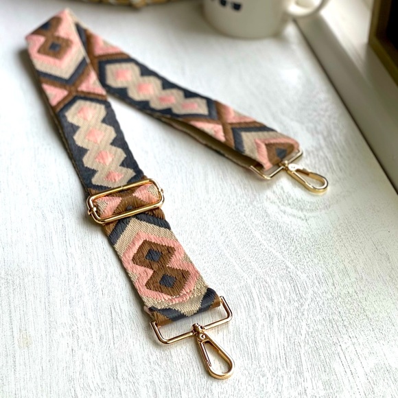 eye candy Handbags - Brand NEW Crossbody Strap for any Bag in Blush Brown Grey Geo 💗🤎